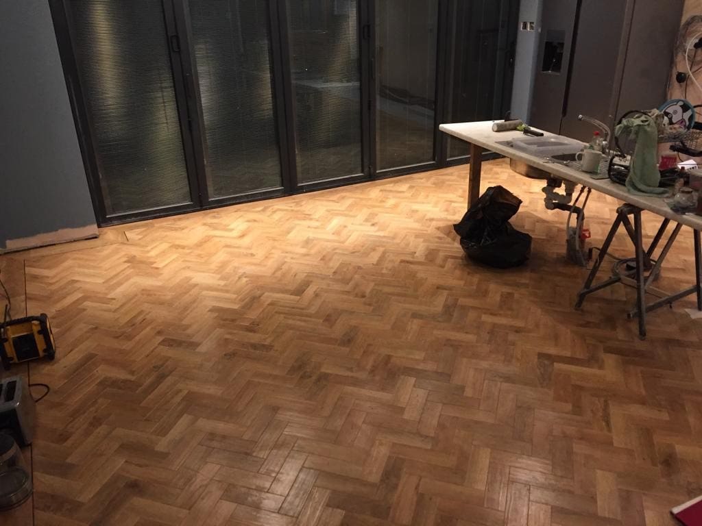 Karndean Chester - Karndean Fitting Chester - Grosvenor ...